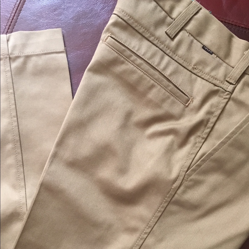 Men’s Levi STA-PREST